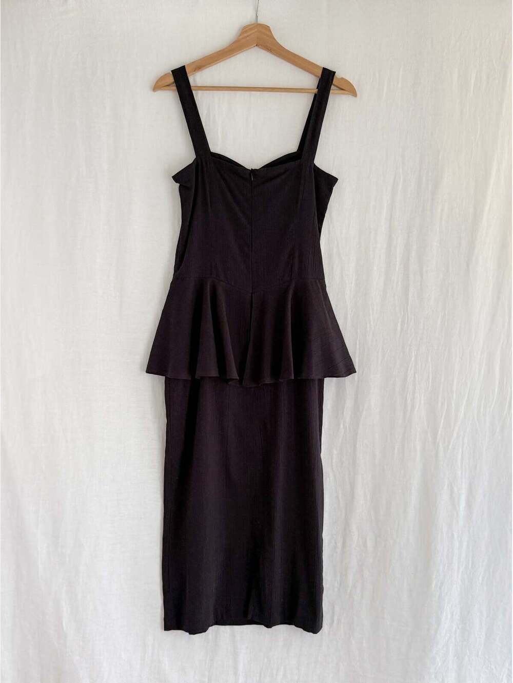 TACH - SIZE S - Picture 2 of 5